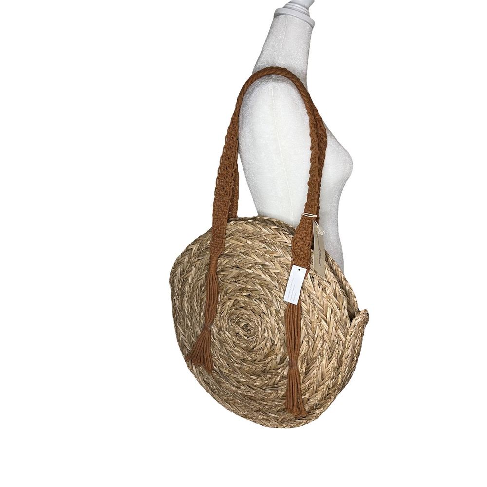 NWT Universal Thread Straw Beach Shoulder Bag